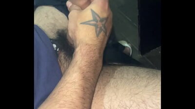 Bati uma pensando na Gordinha Rabuda de BH. Louco pra montar naquela gostosa!